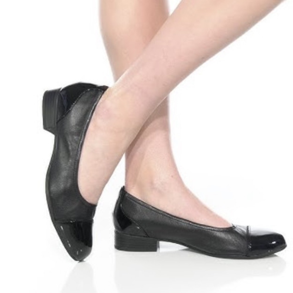 Clarks Juliet Step Black Leather Slip-On Shoes Size 9
